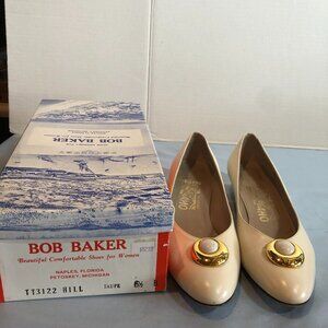 Salvatore Farragamo Taupe 6.5B Low Heel Dress Shoes